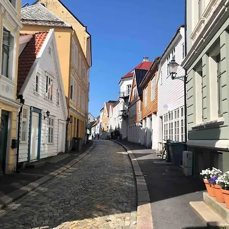 3 Bedroom Apartment - Perfect Location - Harbour-Train-Bus-Citycenter Bergen Exterior photo