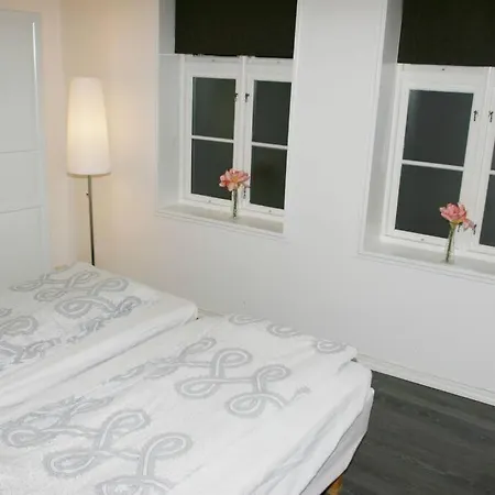 3 Bedroom Apartment - Perfect Location - Harbour-Train-Bus-Citycenter Bergen Exterior photo